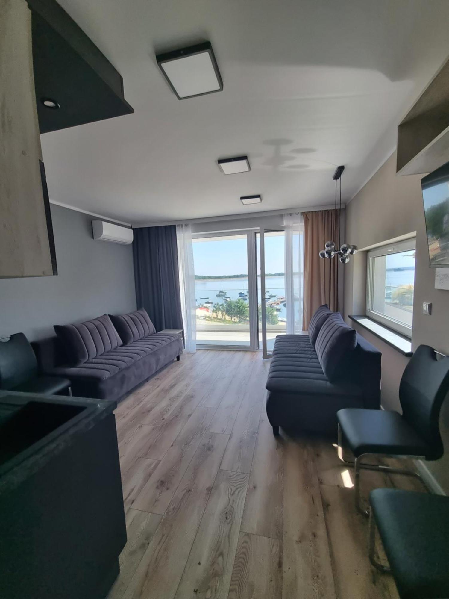 Ow Mewa Domki Apartamenty Nad Jeziorem نيسة المظهر الخارجي الصورة