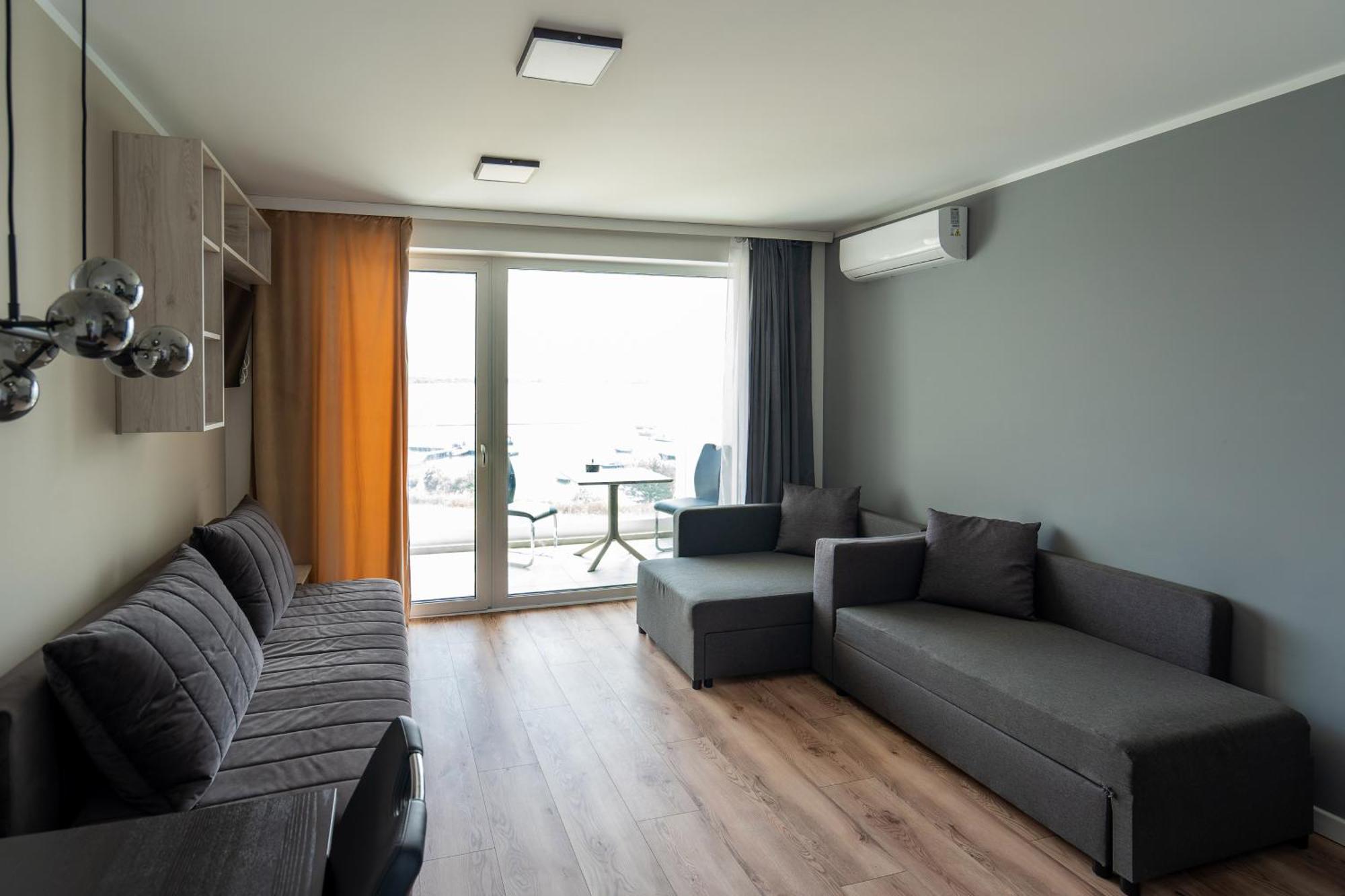 Ow Mewa Domki Apartamenty Nad Jeziorem نيسة المظهر الخارجي الصورة